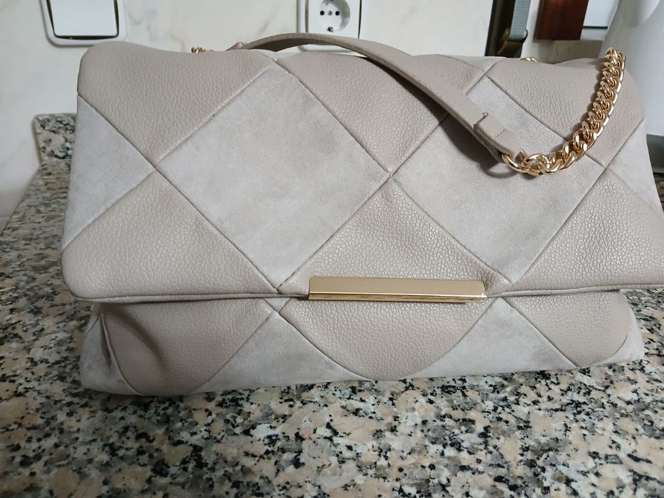 Mala da Tiffosi com corrente dourada