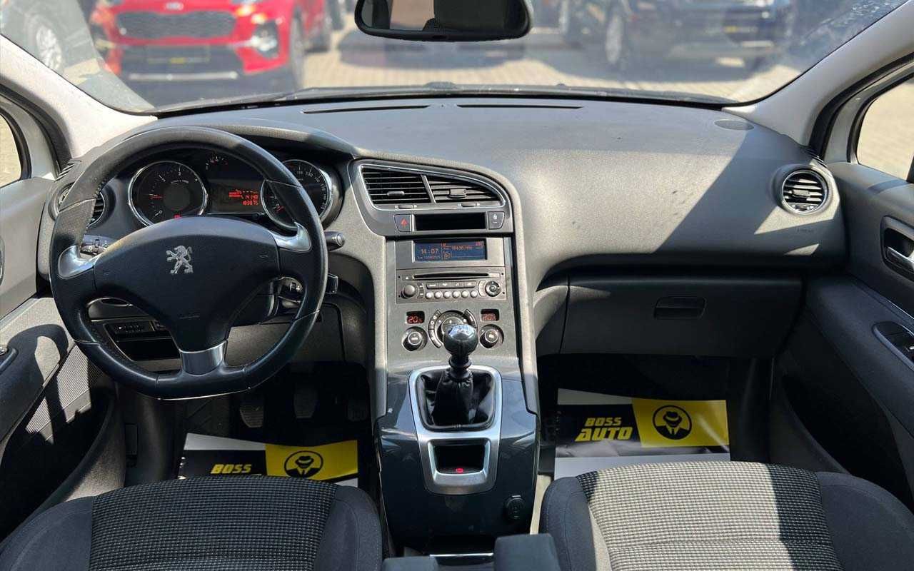 Peugeot 5008 2014