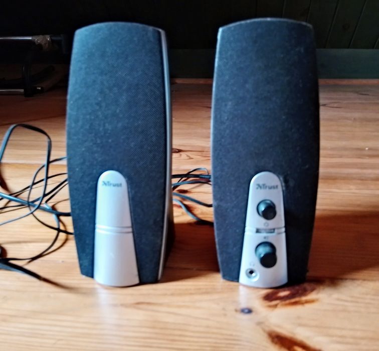 Głośniki do komputera stan bardzo dobry