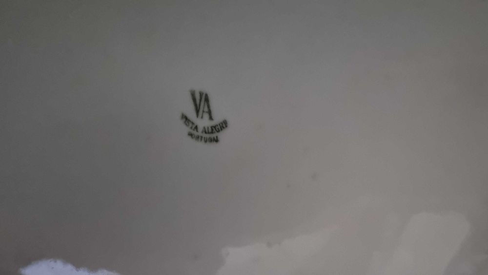 Terrina com tampa vista alegre