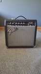 Amplificador Fender Frontman 15g