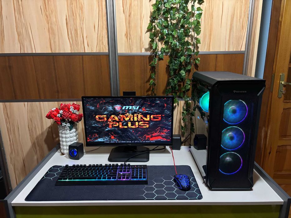 Komputer / Zestaw Gamingowy GTX MSI SSD Monitor
