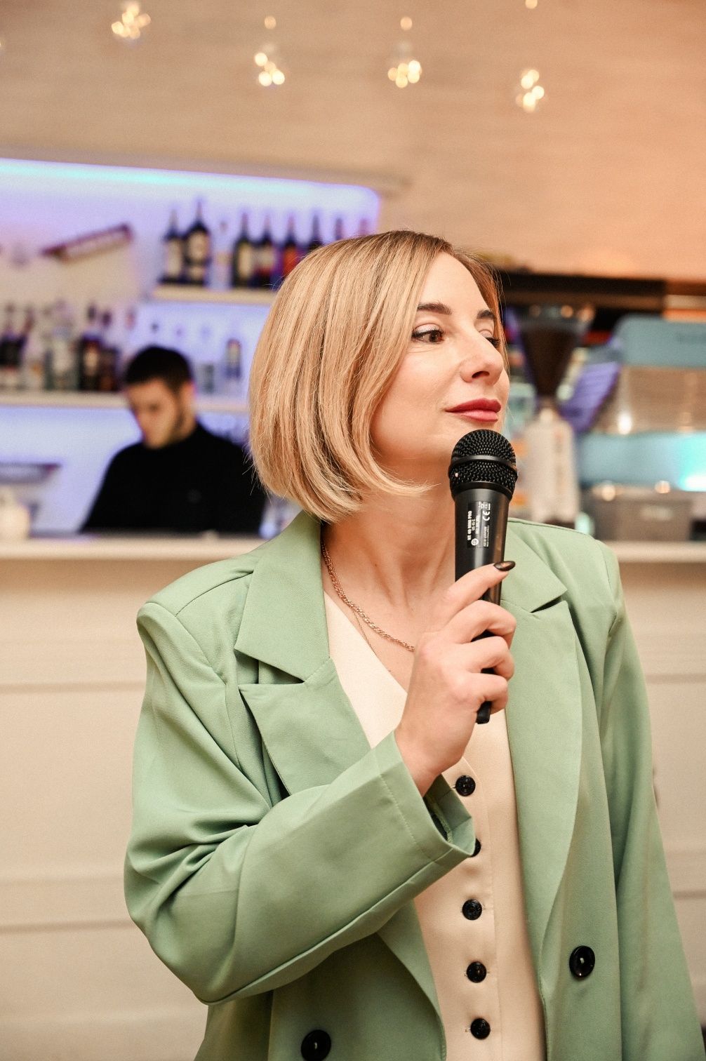 Ведущая Алёна Кисиль. Тамада. Ведуча весілля, рочок, ювілей, торт,dj