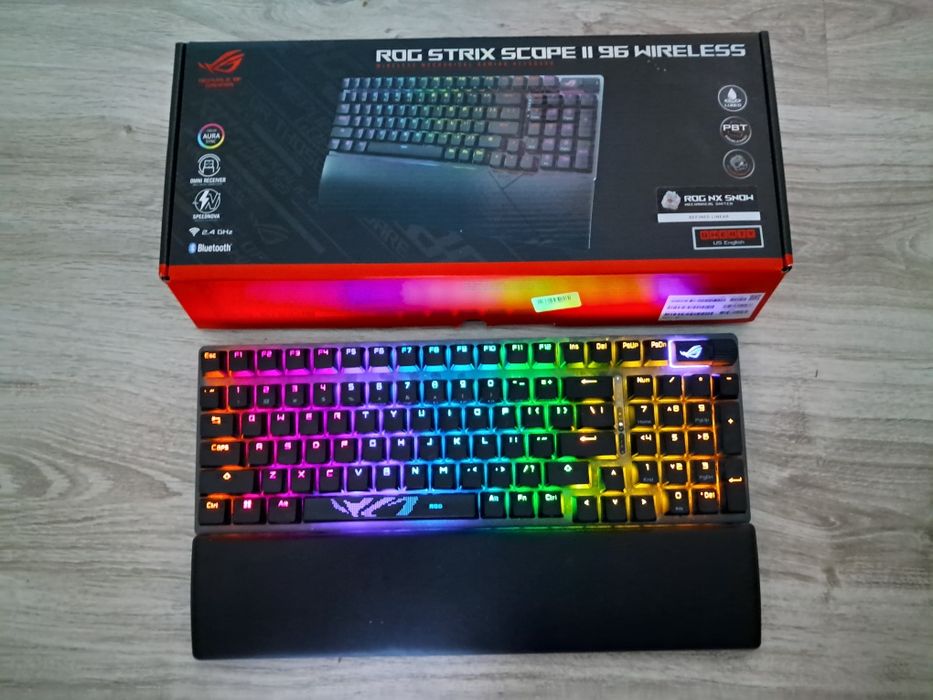 Klawiatura mechaniczna Asus ROG scope II z podpórką 96%