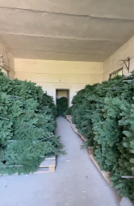 Лита ялинка штучна преміум якості Литая ель Лита ялинка. Виробник