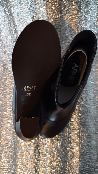 Кожаные ботильоны