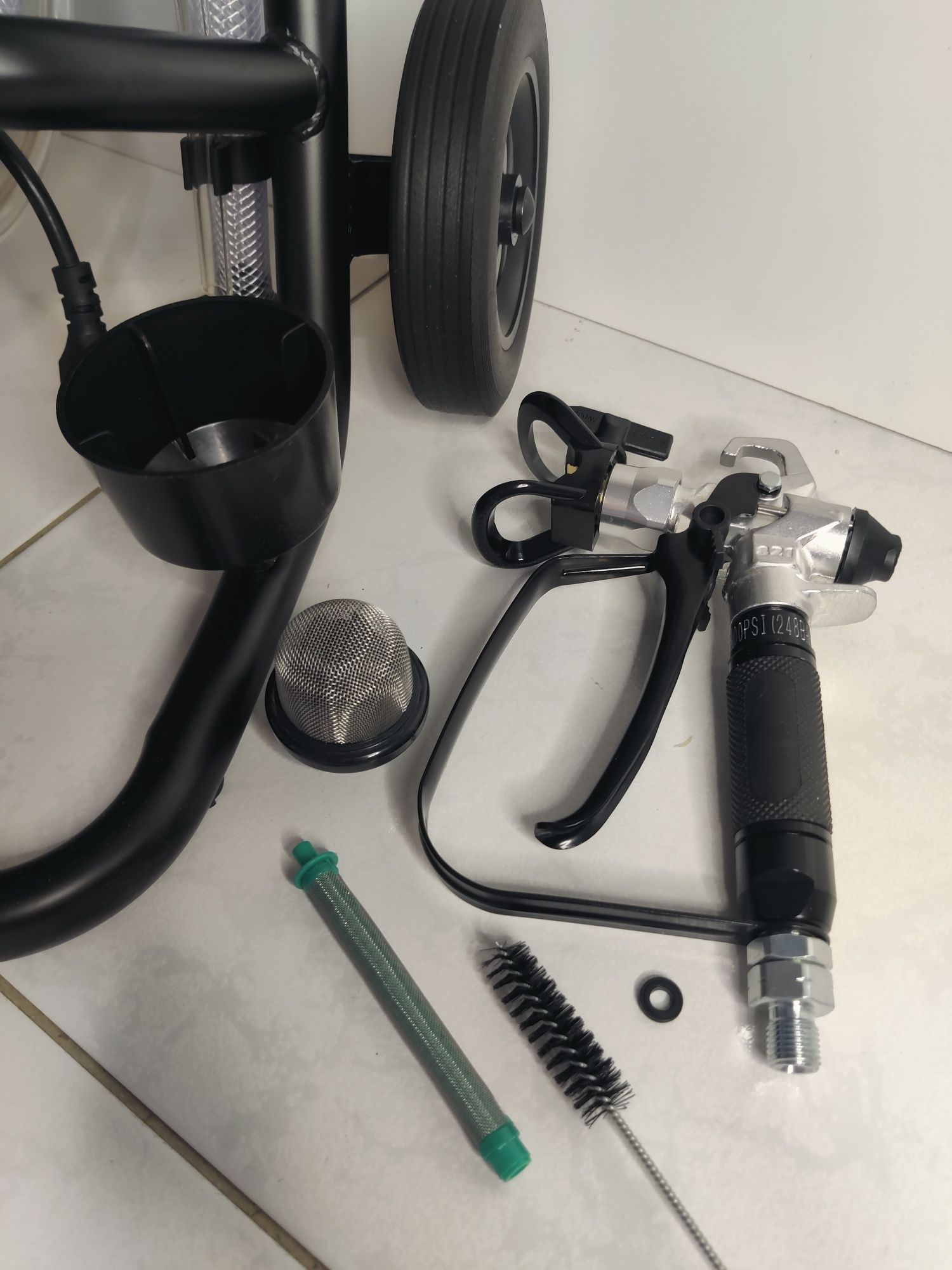 AirlessPro DP-X6 (8626 PLUS) com rodas. Garantia/assistência.