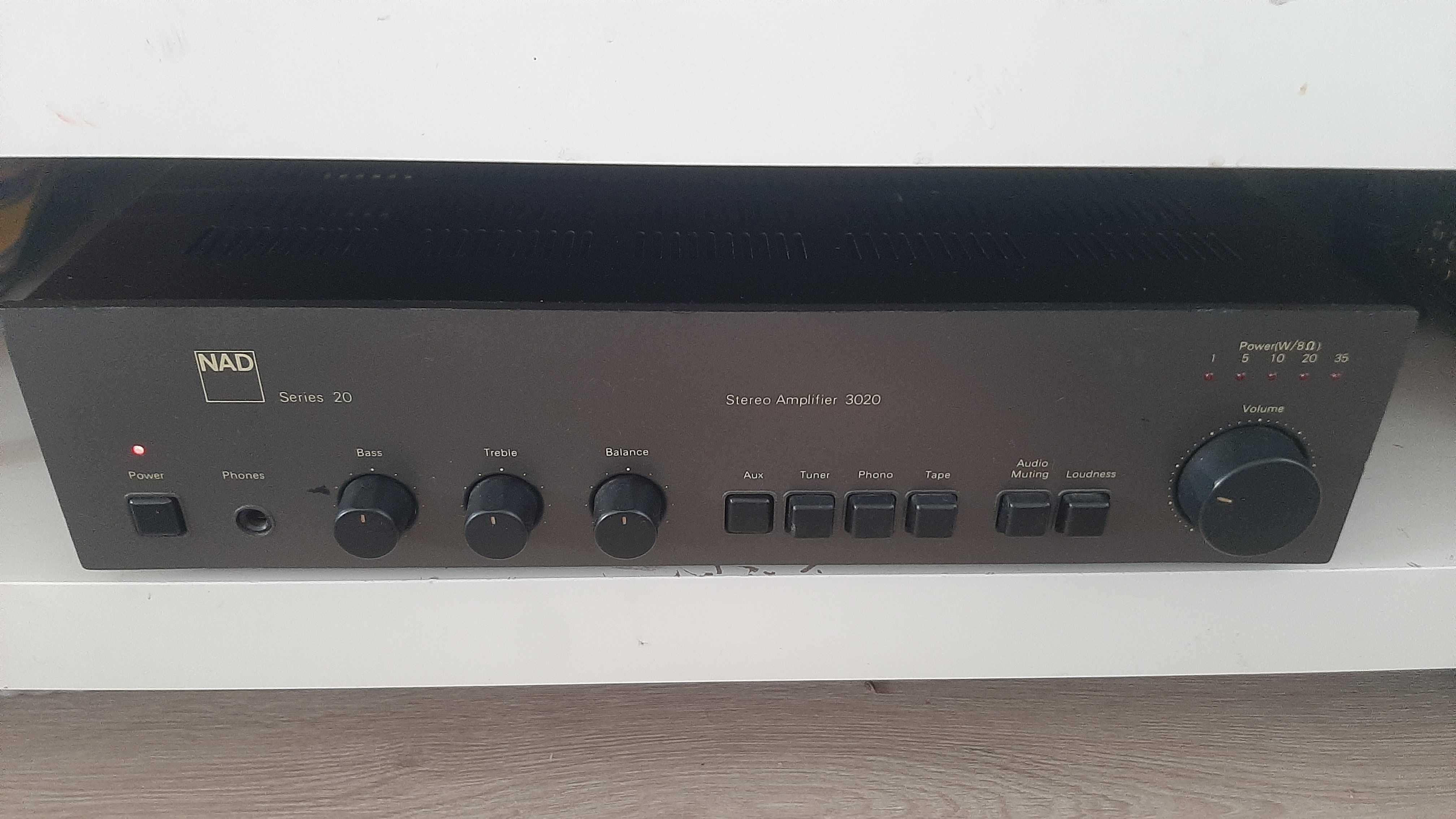 Wzmacniacz NAD 3020 Series 20 Stereo