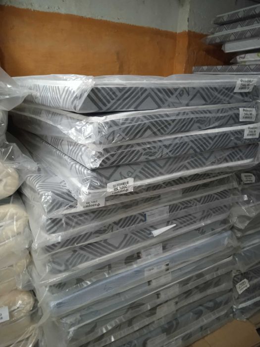 Купити матрас на диван,топер 7см,є в наявності Київ,доставка