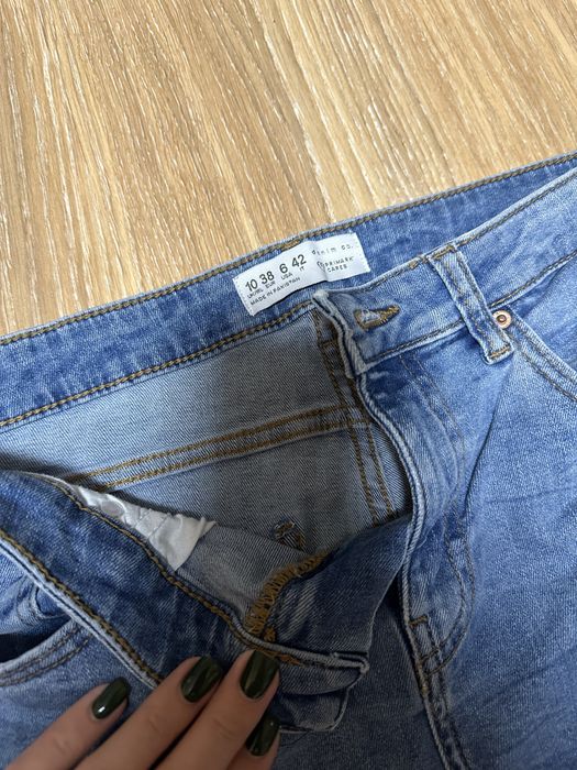 Джинси жіночі,кльош,колір блакитний