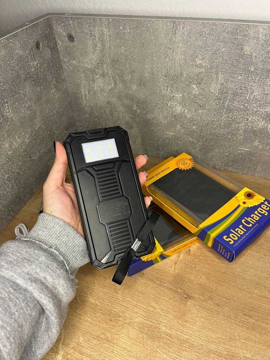 Повербанк на сонячній батареї! Power Bank + ліхтар! На 20.000 mAH.