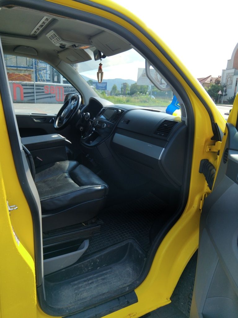Продам буса Т5,,2,5,, КП автомат.