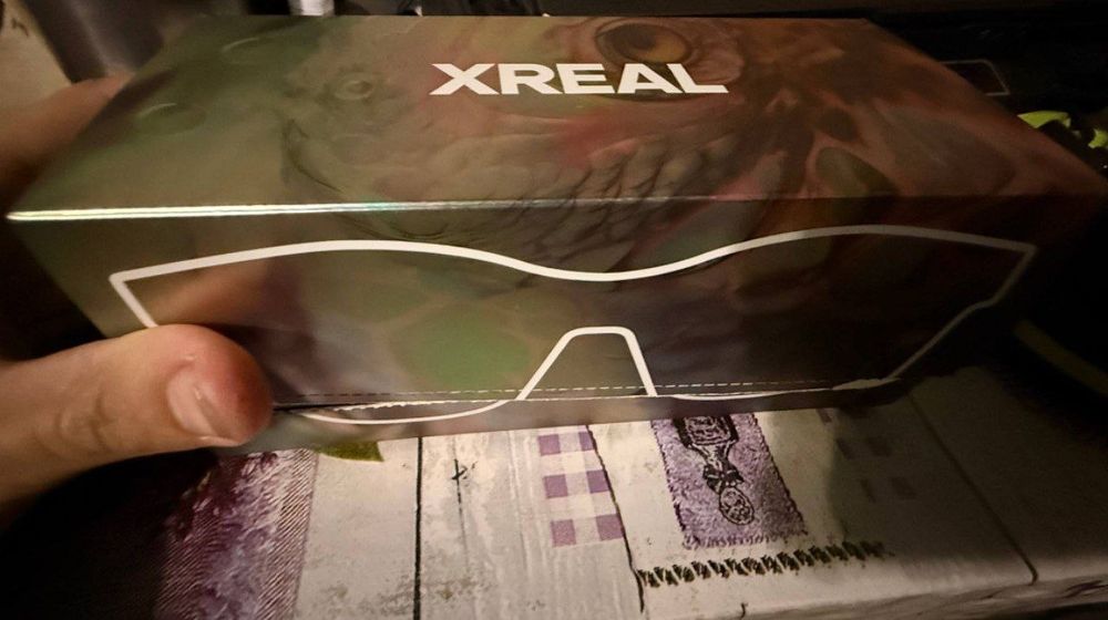 VR окуляри Xreal air 2 pro