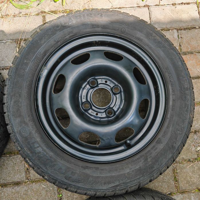 Zimówki na felgach - Kompletne koła z oponami zimowymi 13”