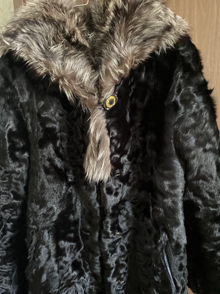 Продам шубу з натурального хутра, дуже тепла