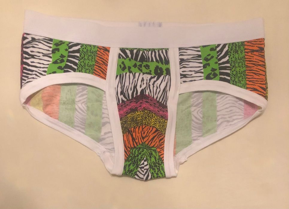 Cuecas/ slips homem muito confortáveis em  bom estado