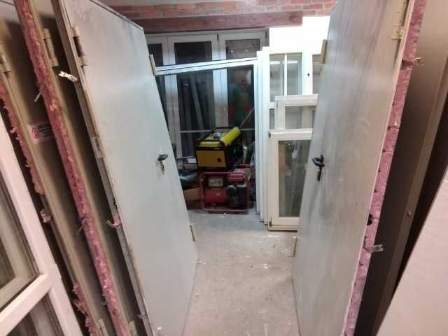 Drzwi wejściowe pcv alu  140/210 cm z dostawką