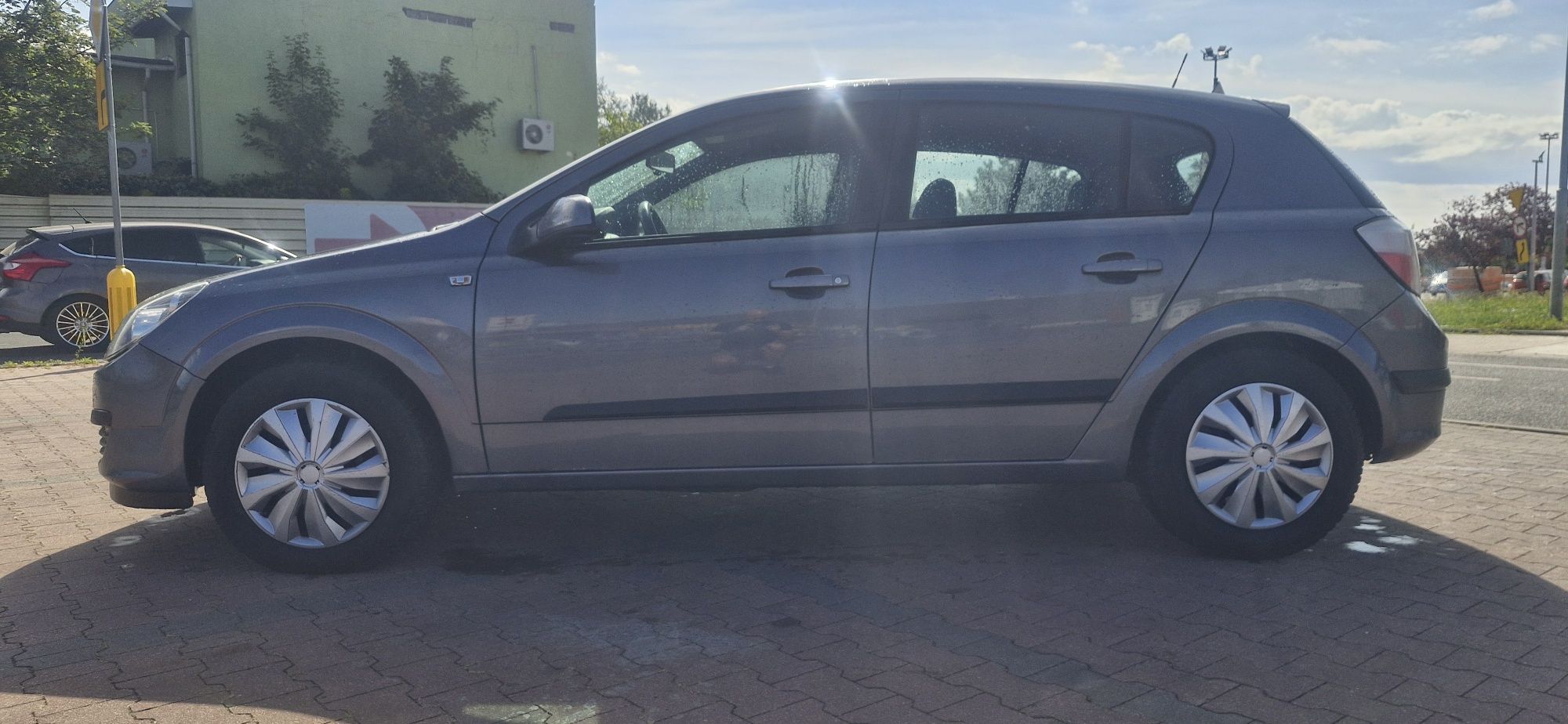 Opel Astra H 1.6 16V + LPG | 2005 rok | Zadbany | Ekonomiczny