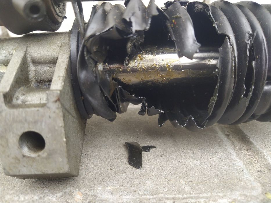 Рульова рейка кермова Сітроен БХ Citroen BX 9411001021