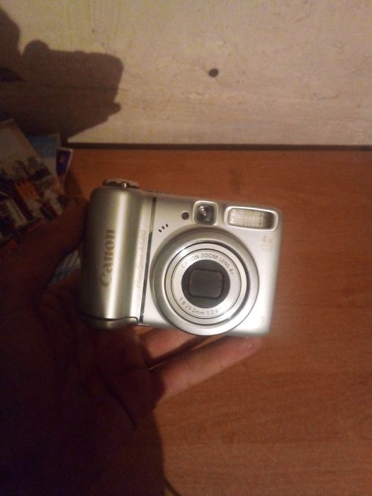 Телефони кнопочние и сенсорние не все рабочие но есть много робочих