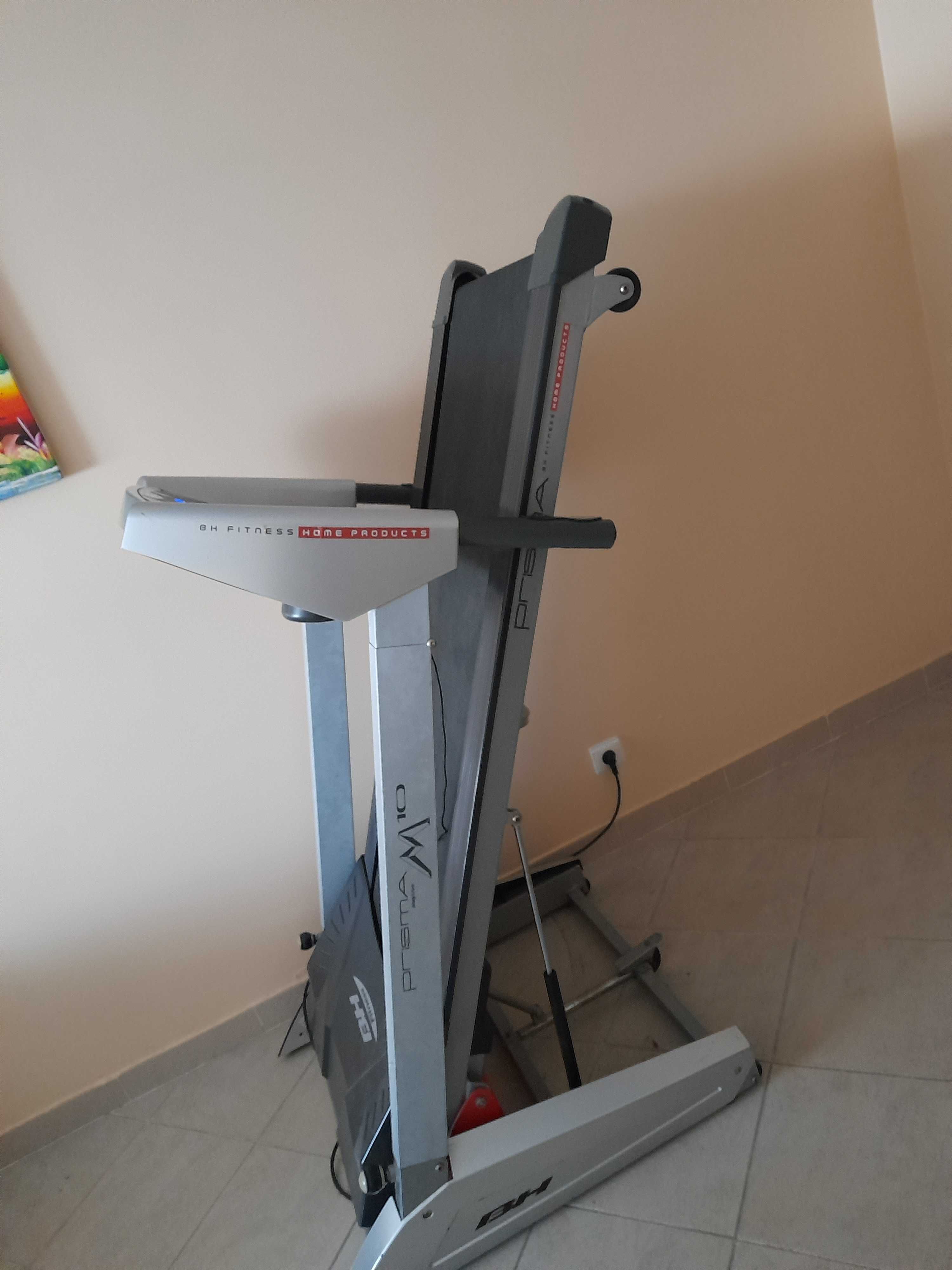 Passadeira BH Fitness para caminhada ou corrida