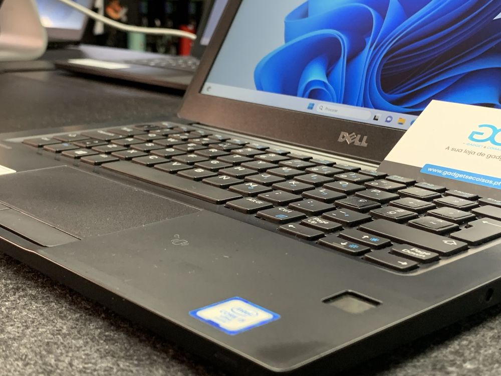 Dell Latitude E7280 i5 8GB RAM 240GB SSD NVME 12.5″