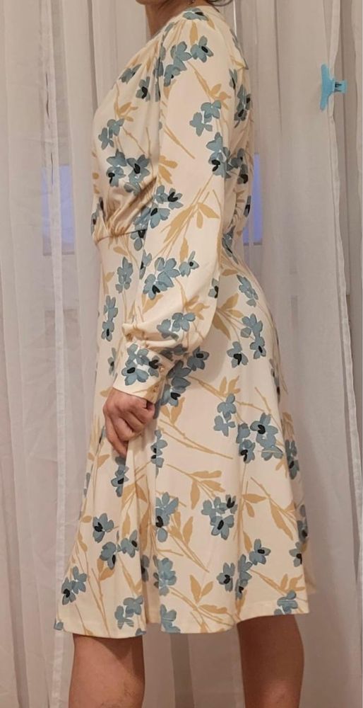Vestido com Estampa de flor