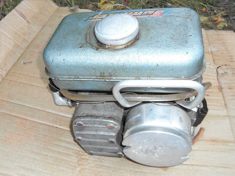 Silnik do łodzi Tummler Treptow SB 75  z 1958r