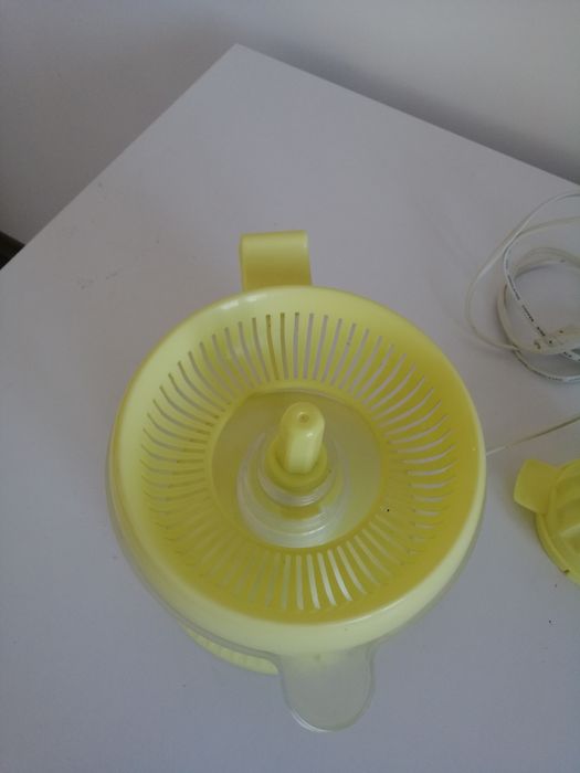 Соковижималка для цитрусових