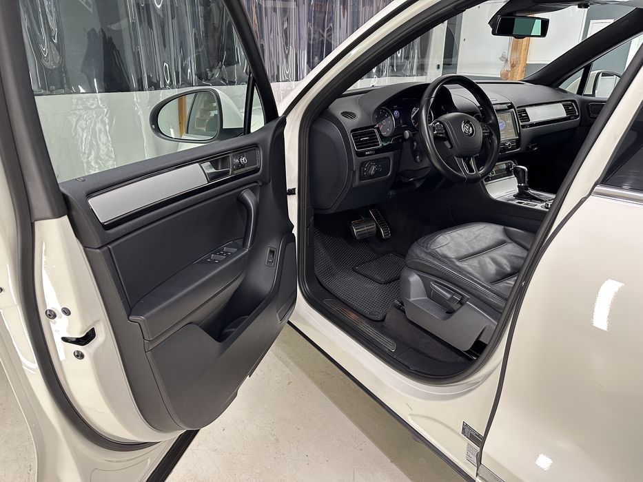 Продам VOLKSWAGEN Touareg