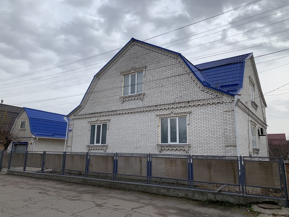Продаж будинку з ліфтом, Гайсин, центр! Гараж, підвал, літня кухня,
