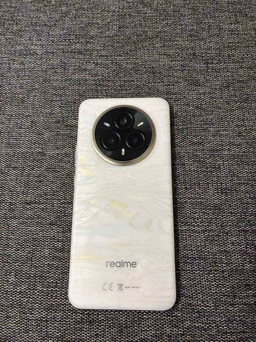 Realme 14 pro+ 5G 12/512 GB perłowy z ładowarką