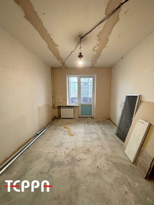 Продаж 2-кімнатної квартири під чистову обробку