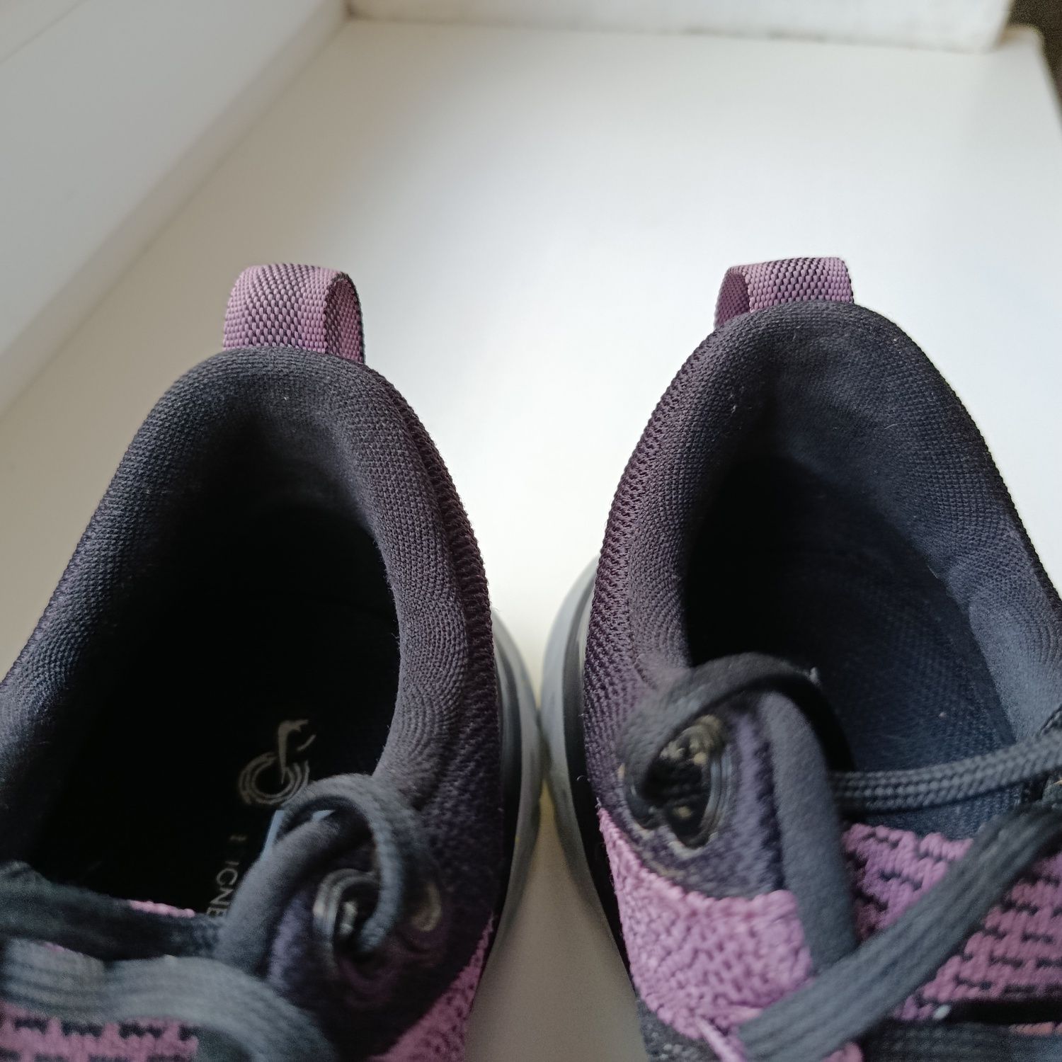 Кросівки NIKE REACT Infinity Flyknit розмір 39. Оригінал