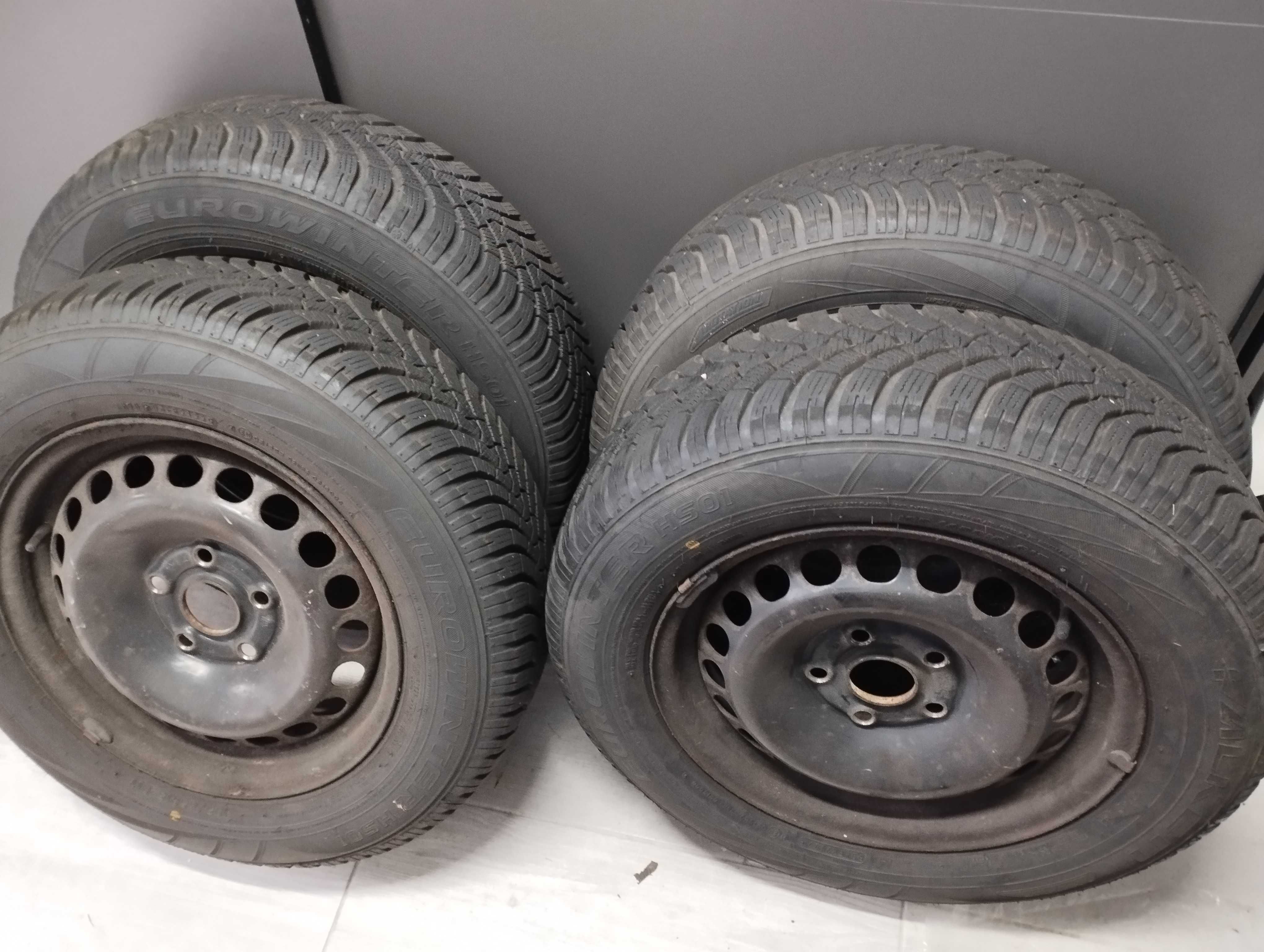 Opony zimowe Falken 195/65 R 15 z felgami 5x112 skoda VW