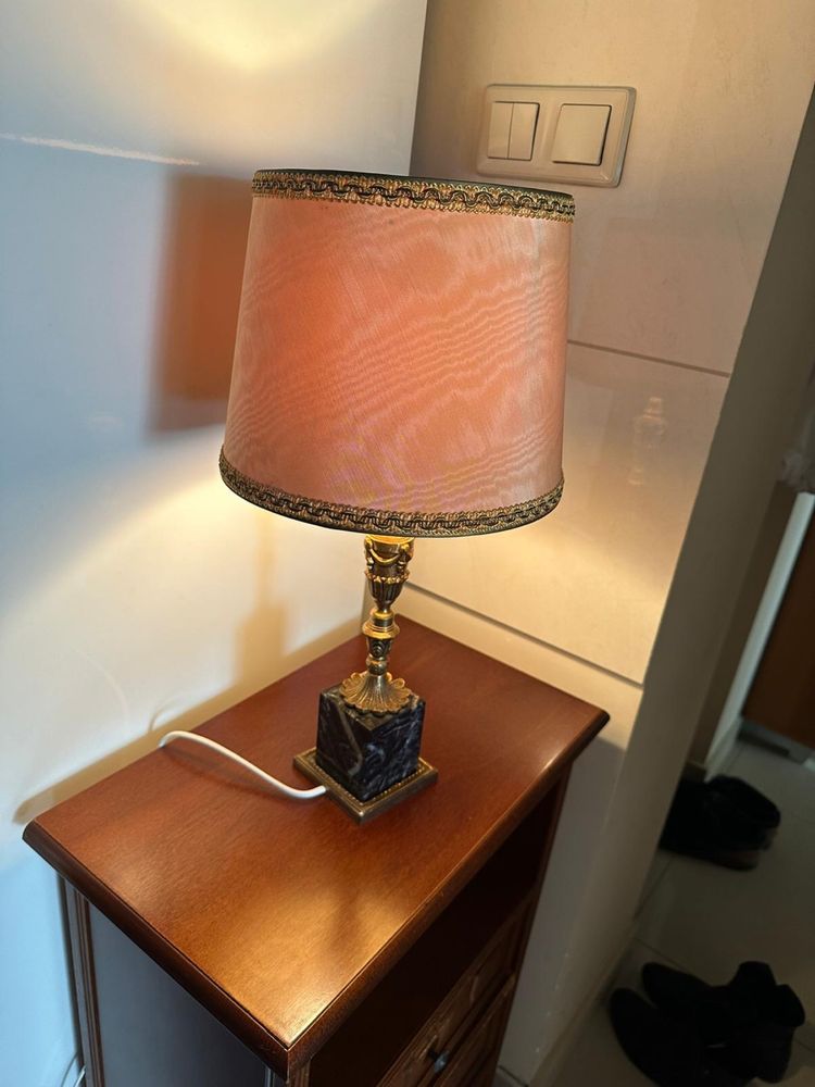 Lampka antyczna na biurko mecenasa