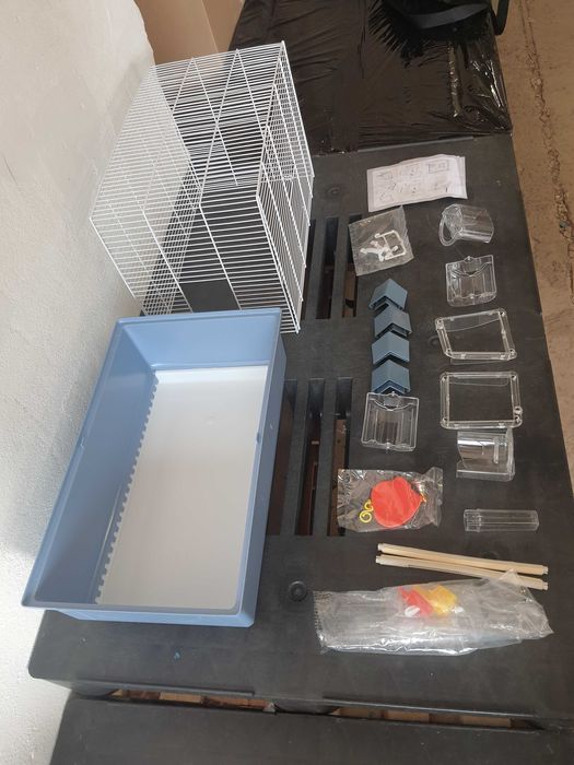 Ferplast Klatka Dla Ptaków 49,5 Długość X 30 Szerokość X 47,5 Wysokość