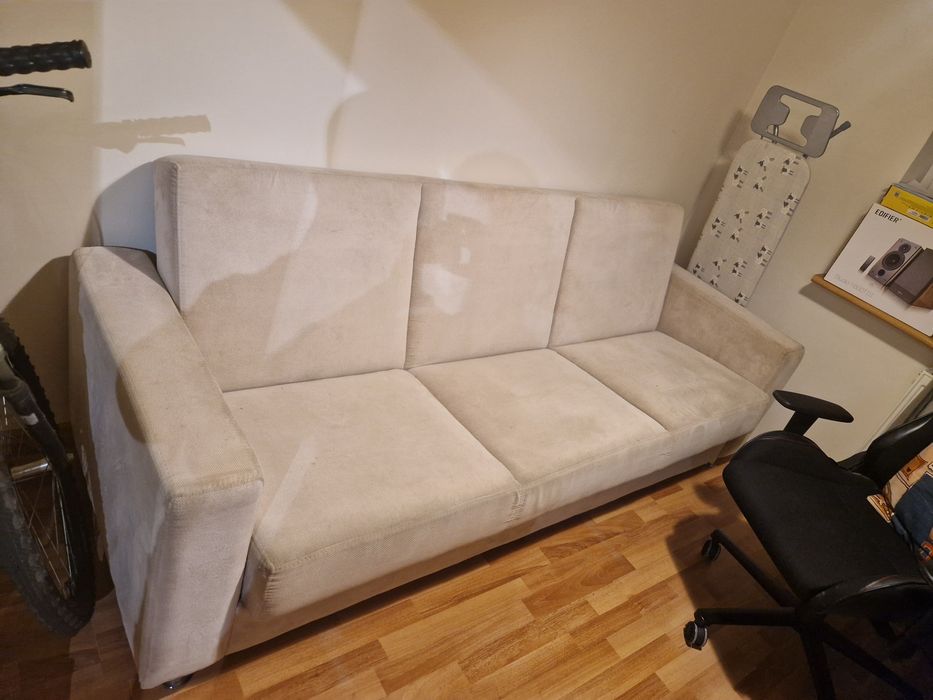 Wersalka z funkcją spania oddam za darmo