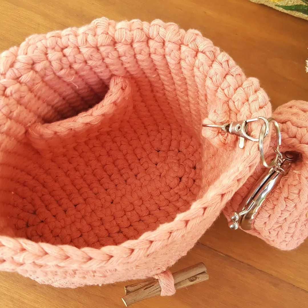 Bolsa em crochet