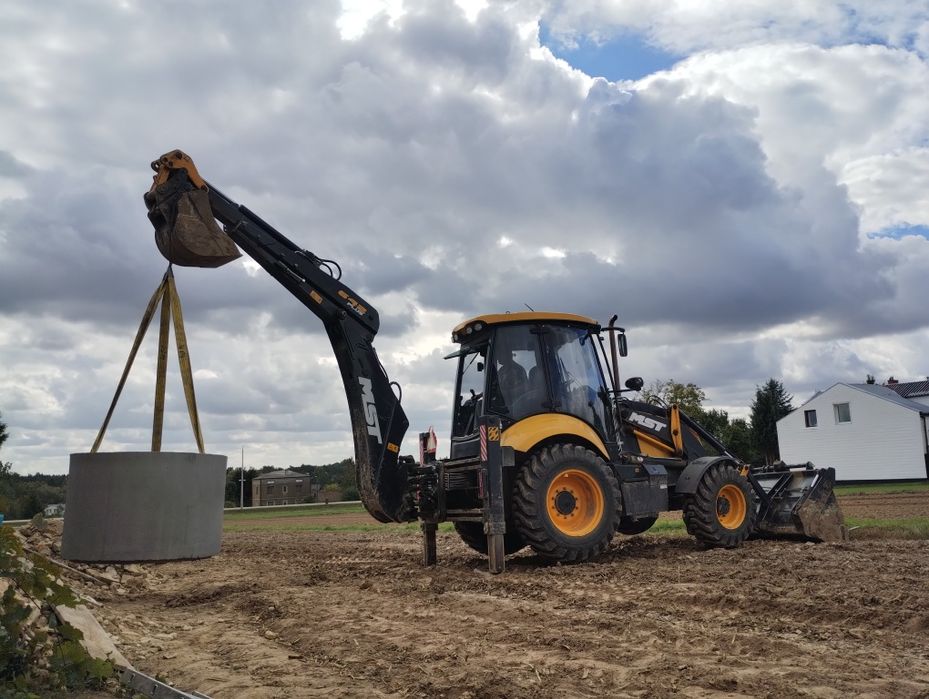 USŁUGI koparko-ładowarką, koparka, prace ziemne, wykopy, skarpówka