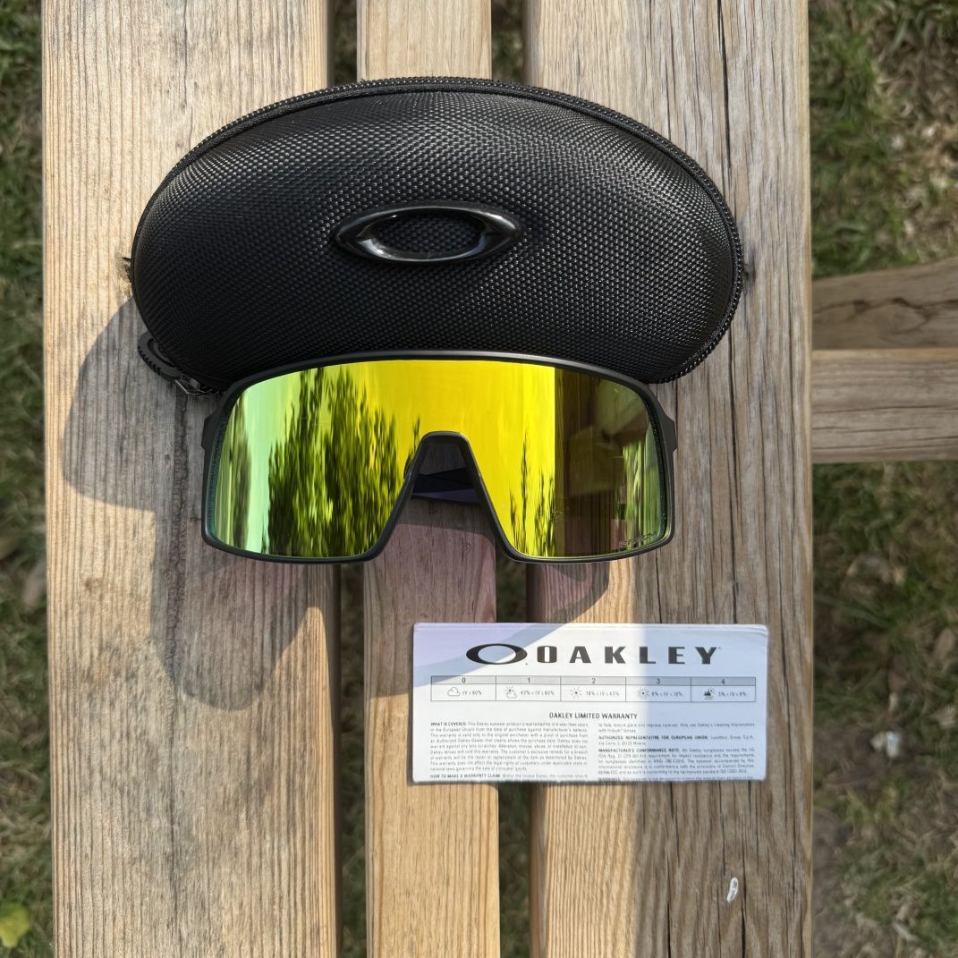 В НАЛИЧИИ | Очки Oakley Sutro