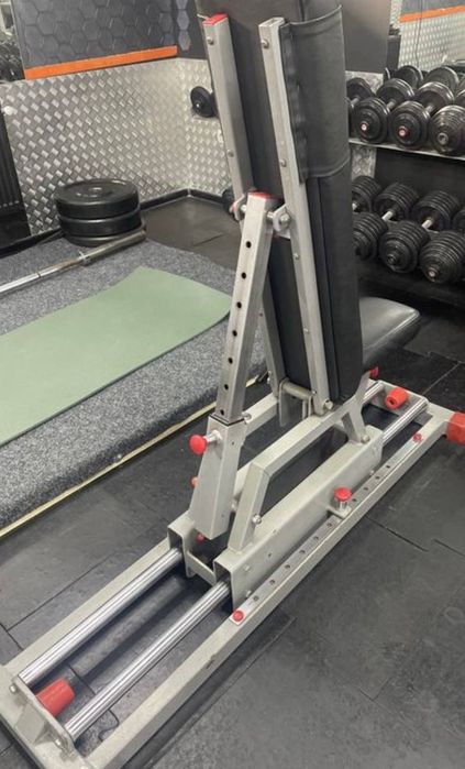 Скамья для машины Смита регулируемая InterAtletikGym BT318