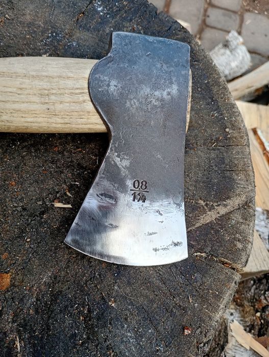 Szwedzka siekiera Hults Bruk po regeneracji