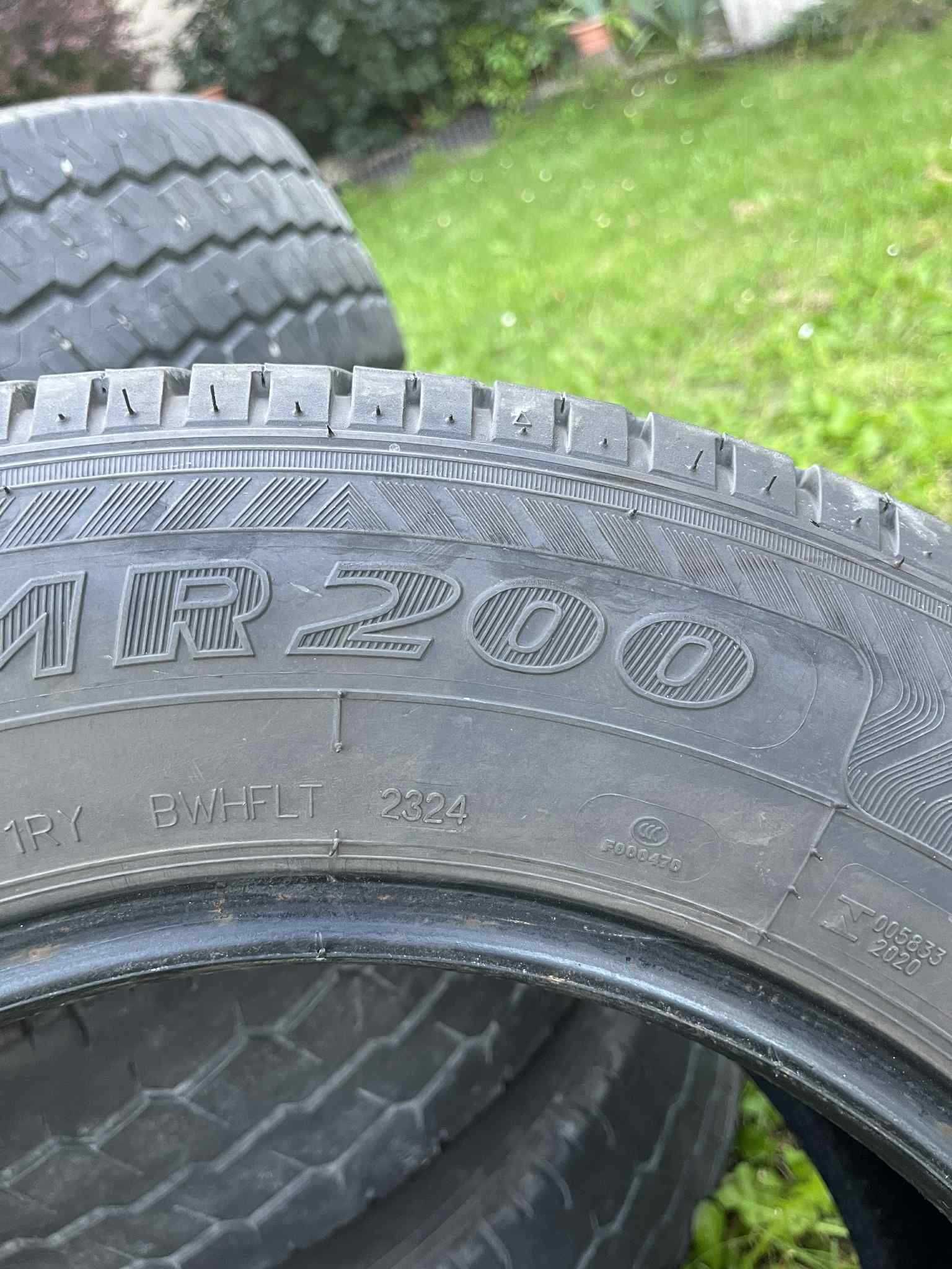 Opony do busa Mirage MR200 215/65r/16c rok produkcji 2024 2+2 gratis