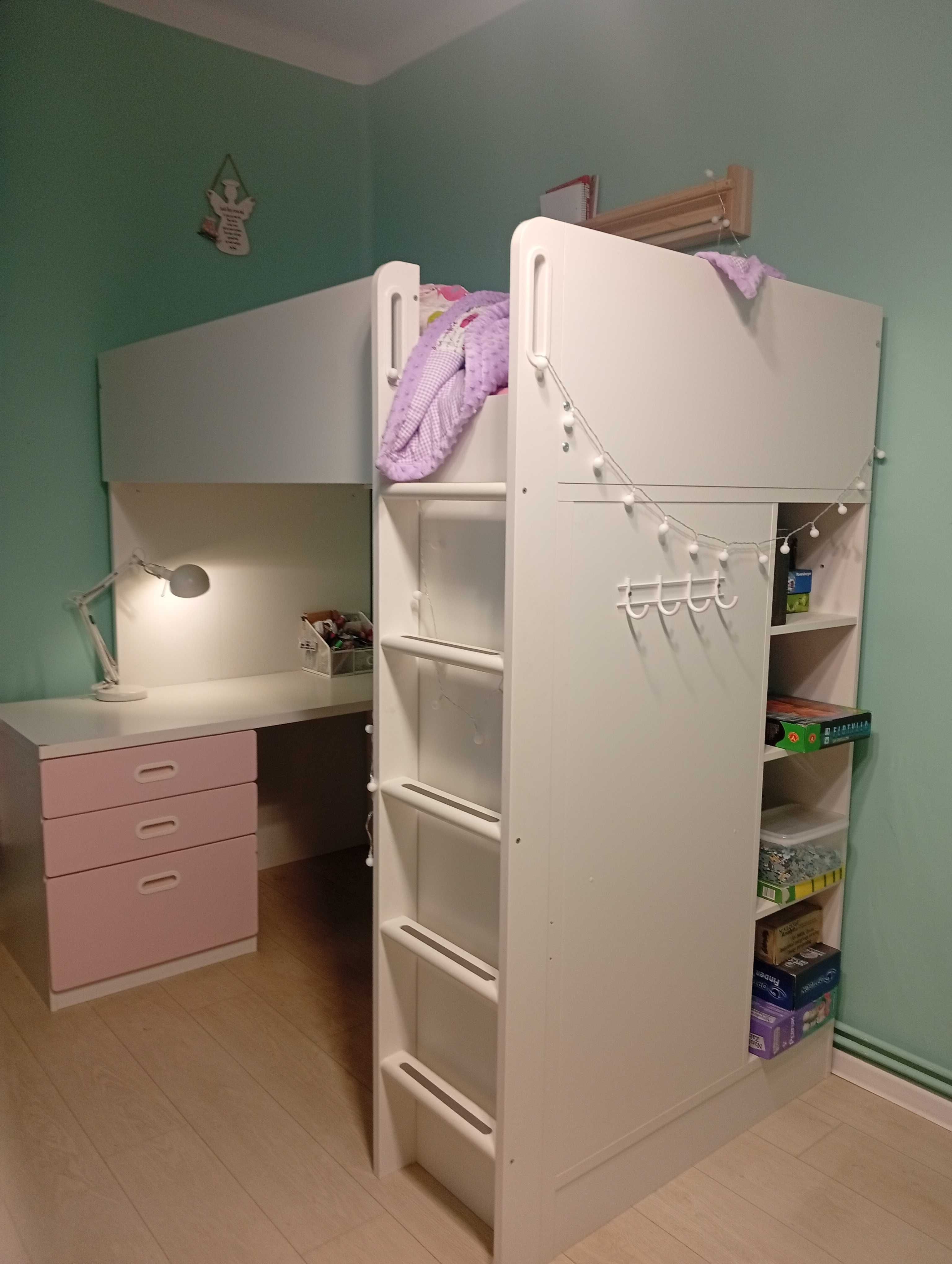 Komplet Ikea Stuva łóżko na antresoli z szafą i biurkiem biało-różowe