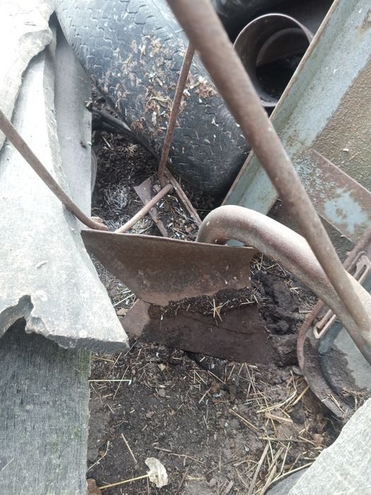 Осі для мотоблока,прицепа трак,,плуг,окучник,саджалку,граблі,пружини