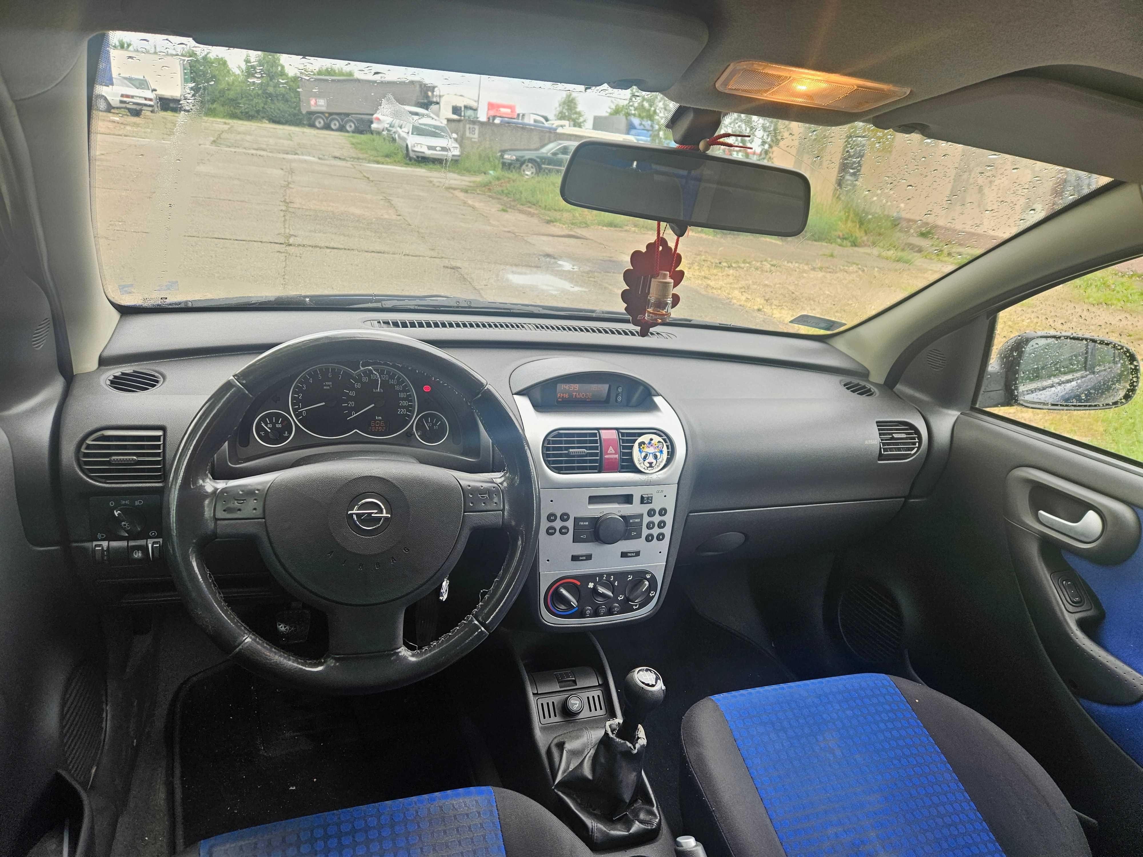 Opel Corsa C 2005 r; 1,2 Twinport, Zadbana