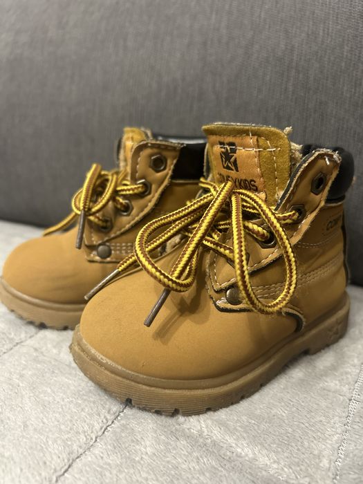 Черевики осінь-зима