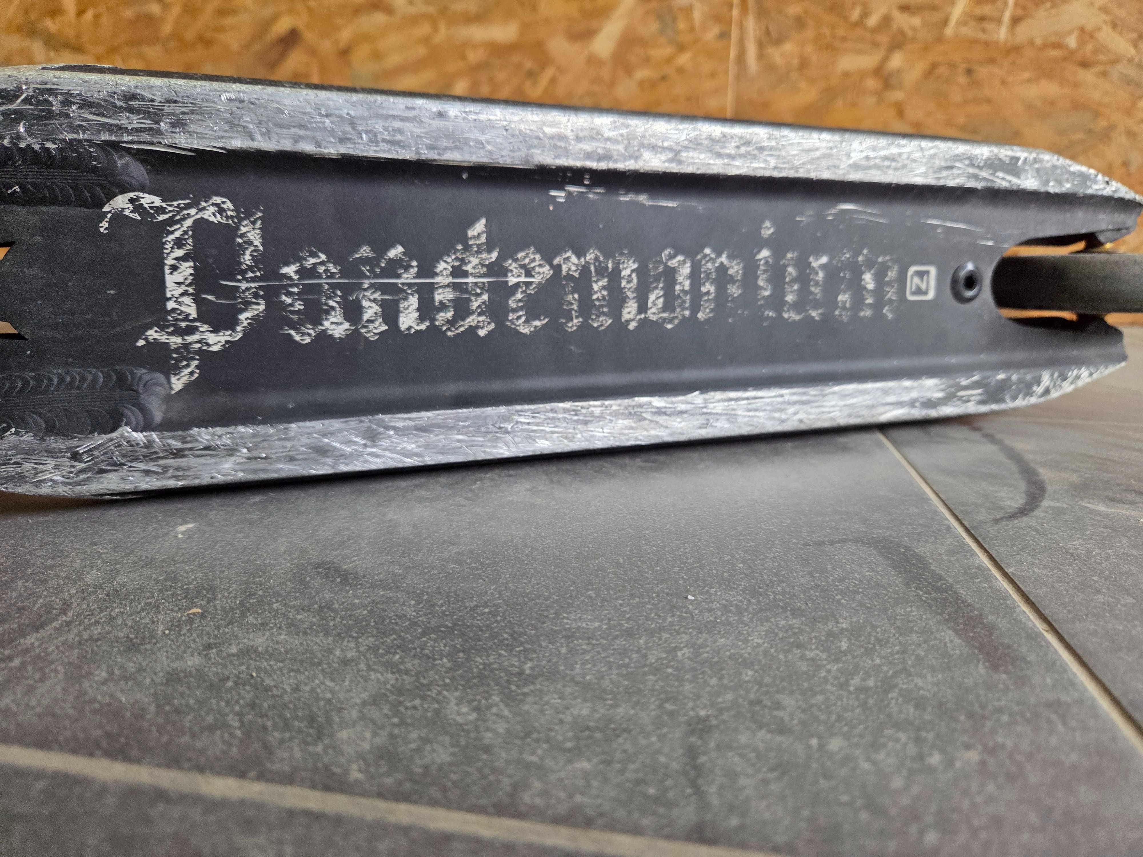 Hulajnoga wyczynowa deck Pandemonium