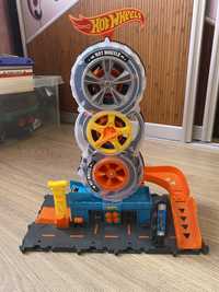 Hot wheels шиномонтаж трек